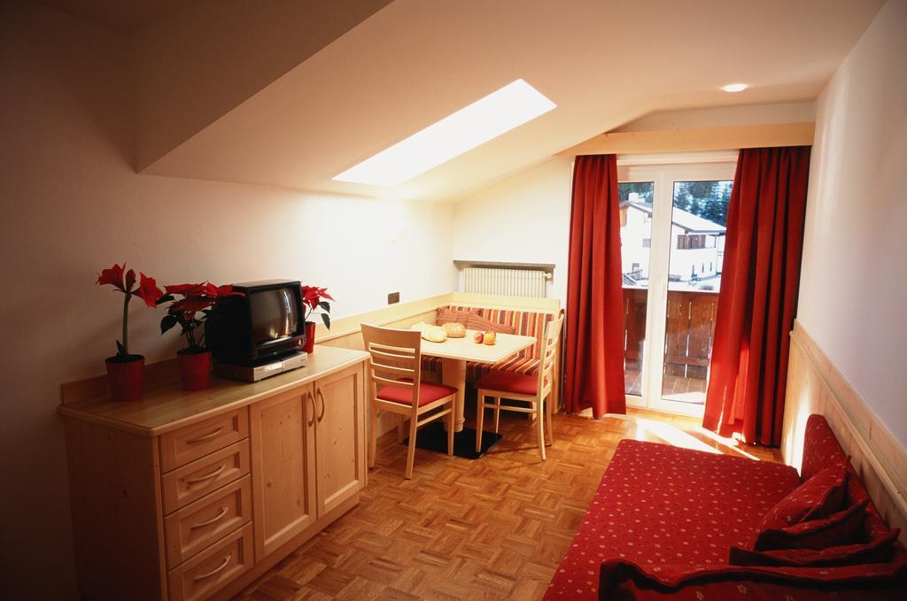 Residence Frea Selva di Val Gardena Ruang foto